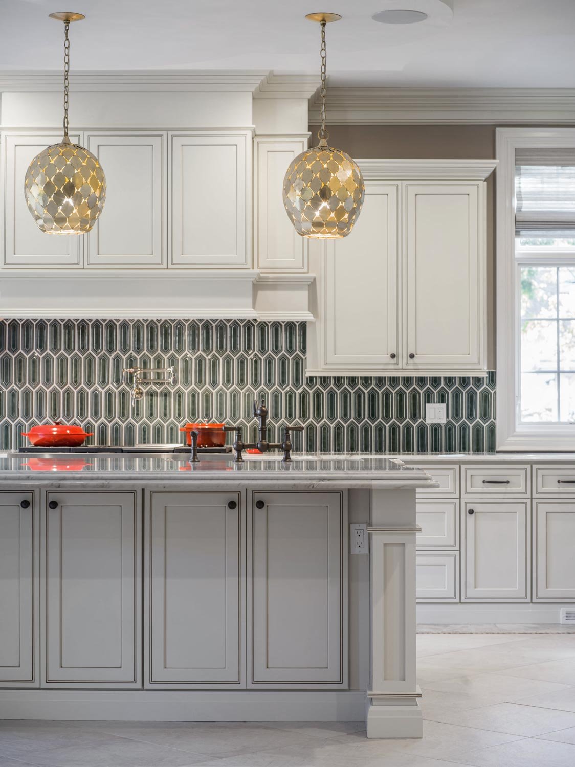 Valley Cabinet Supply solid wood cabinets